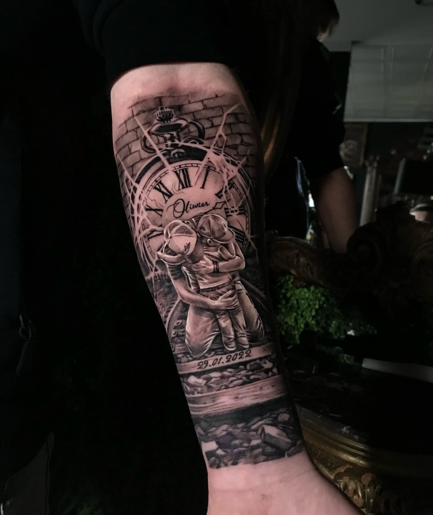 Wykonanie @oleg_sitnikoff 
———————————————
📍ul. Solidarności 11/1, Kostrzyn nad Odrą 
📩 napisz wiadomość 
📞 728-329-423

#tattoos #darktattoos #blackandgreytattoo #realistictattoos #inked